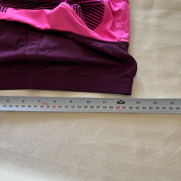 Lululemon Energy Tank - Picture 7 of 12